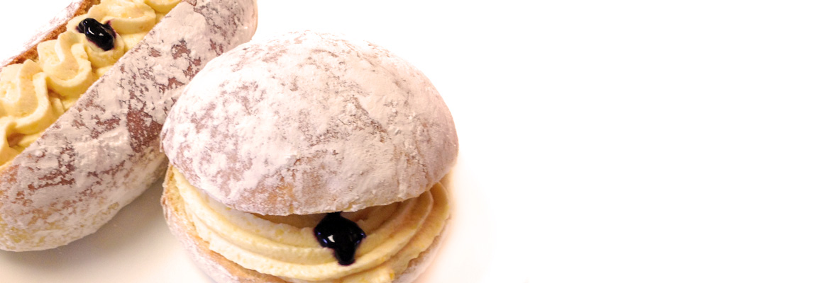 Our Traditional Fresh Cream New Zealand Donuts with Raspberry